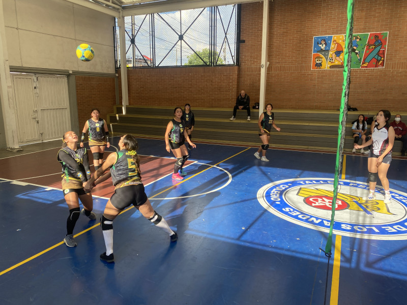 Amistosos con otro clubes o escuelas Legendarios Escuela de Formacion Deportiva