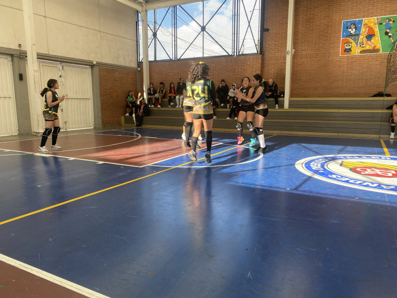 Amistosos con otro clubes o escuelas Legendarios Escuela de Formacion Deportiva