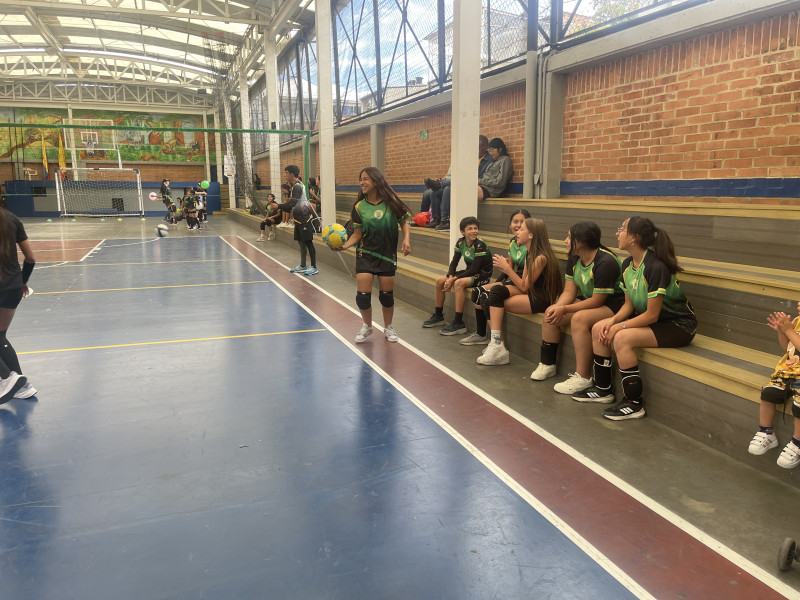 Nueva cancha cubierta Legendarios Escuela de Formacion Deportiva